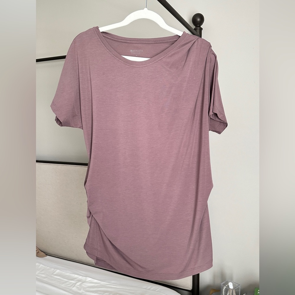 Athleta Workout T - Cinched Side